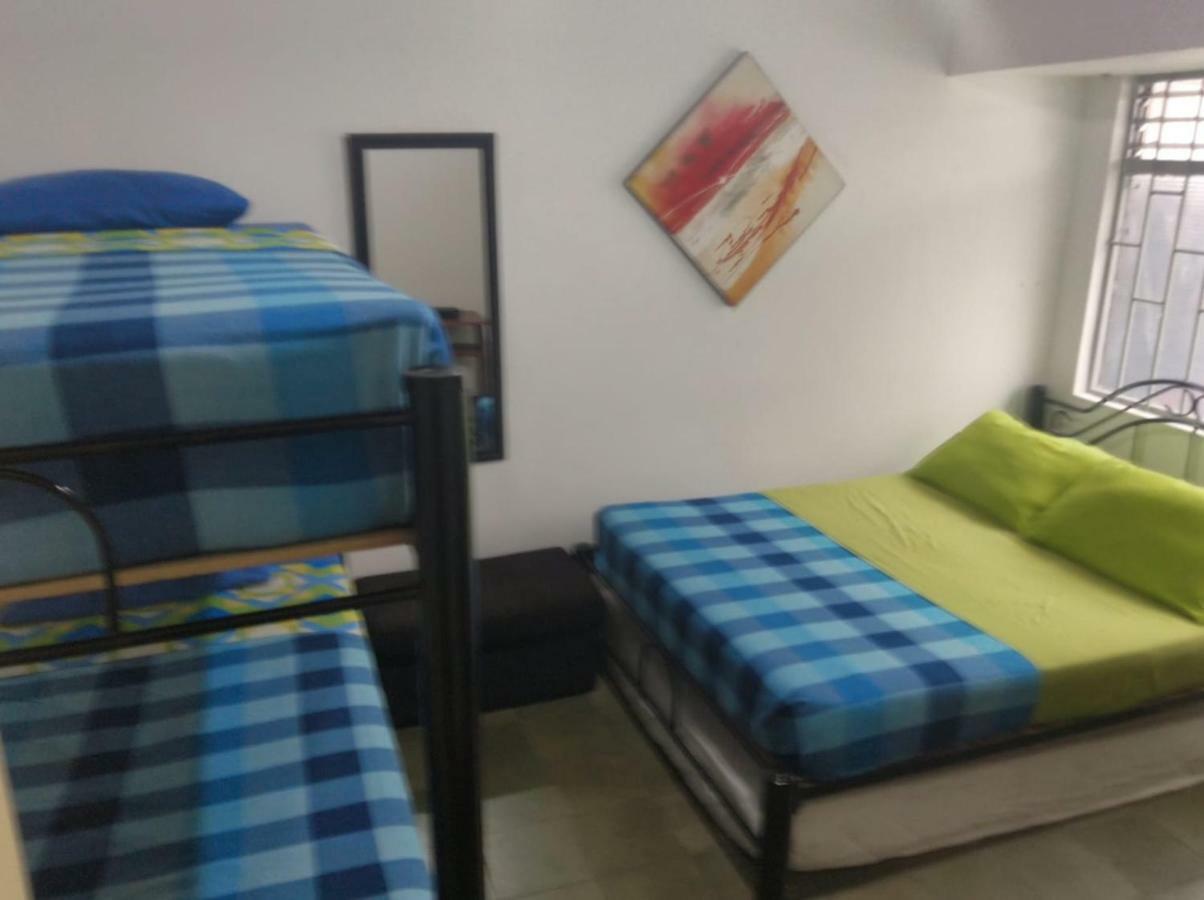 Casa Blanca Hostel Medellín Dış mekan fotoğraf